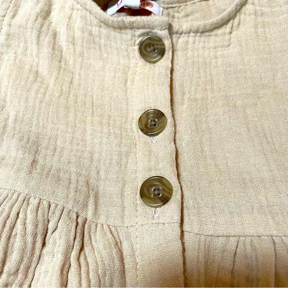 Giggle cotton muslin ruffle jumpsuit beige 3T neutral toddler onesie New - Picture 8 of 11